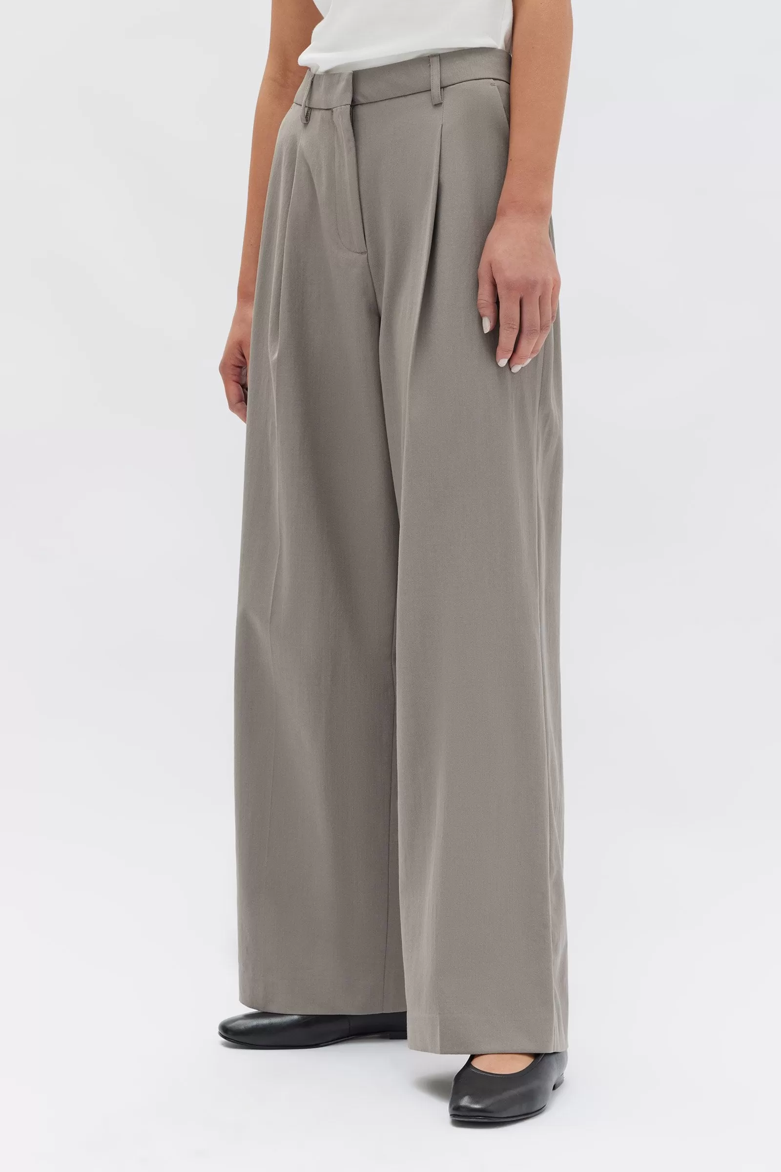 Aria Wide Leg Pant