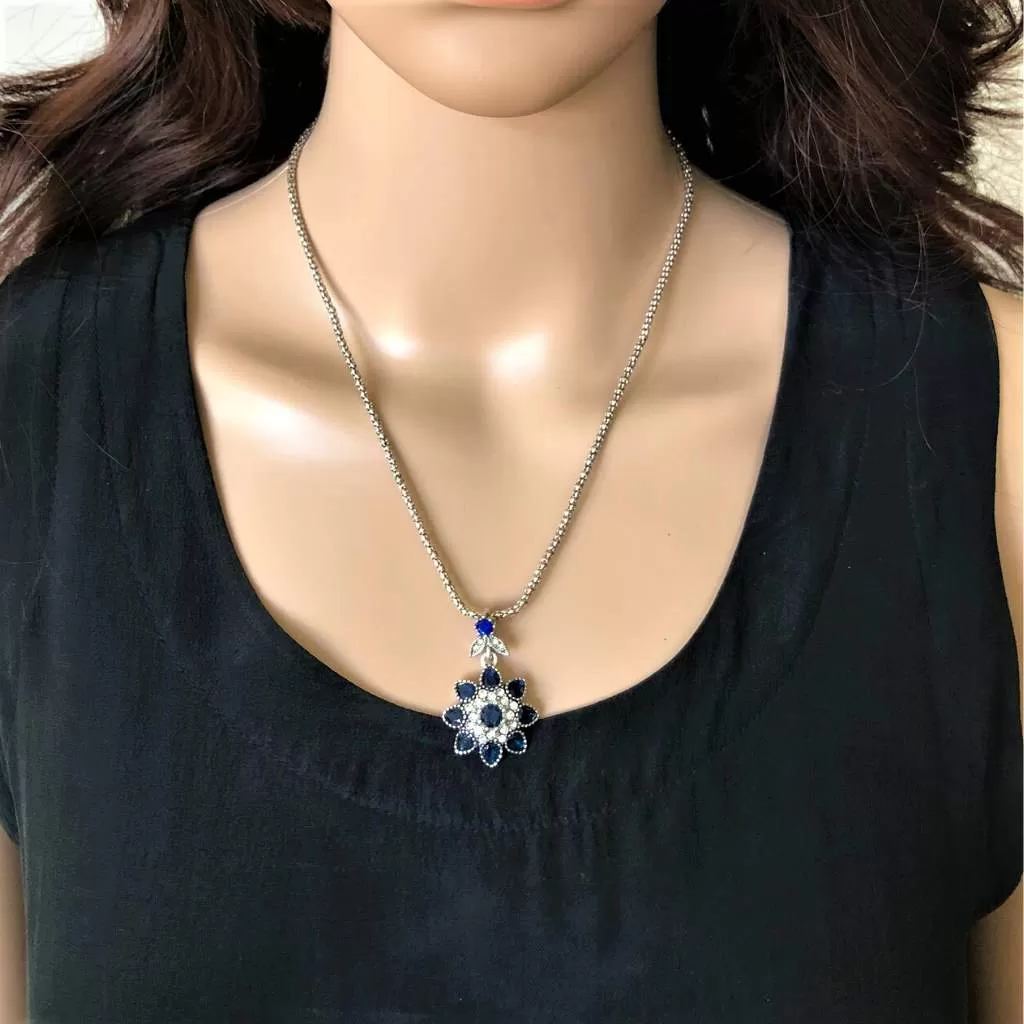 Blue Vintage Silver Flower Pendant Necklace