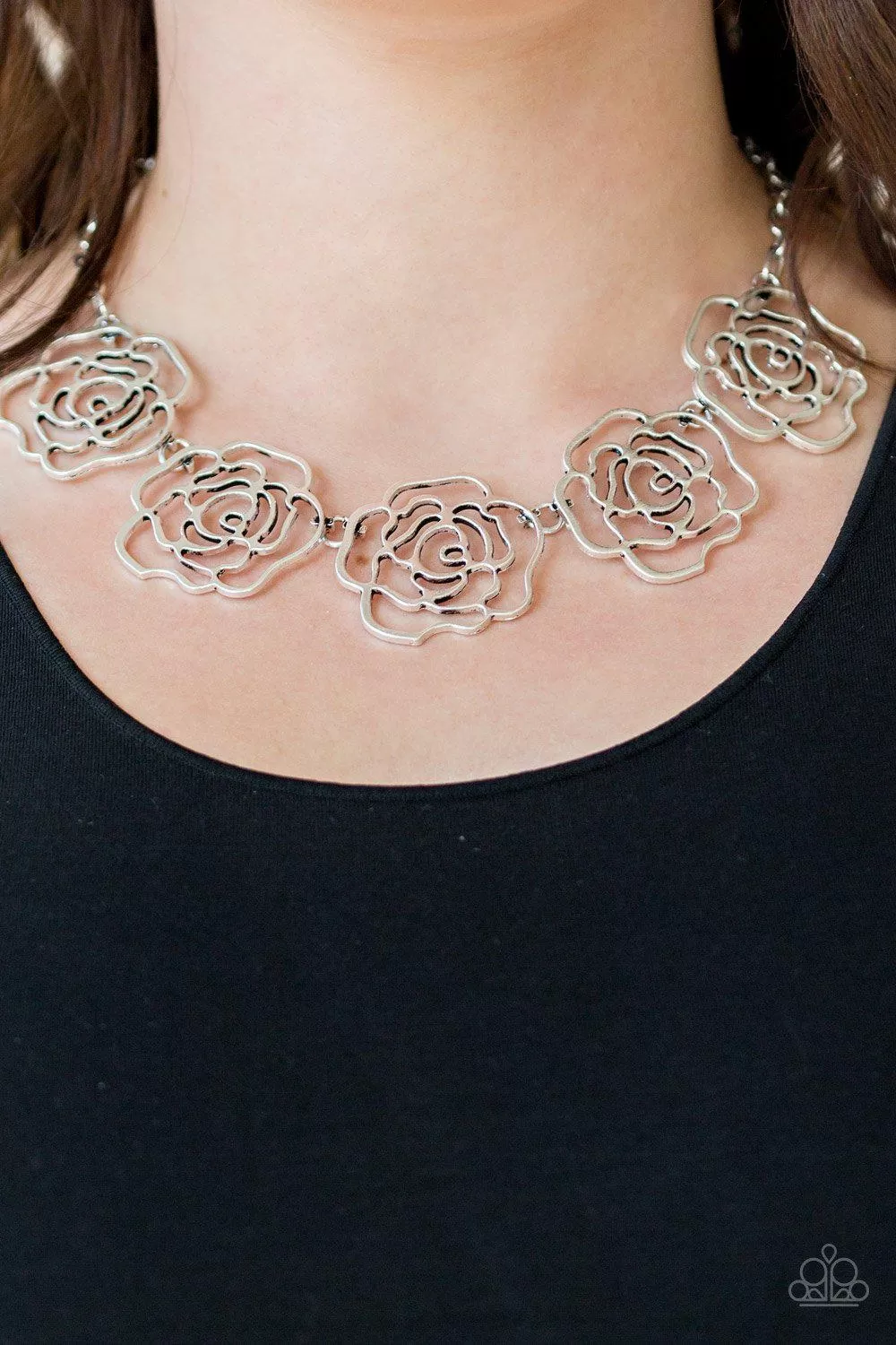 Budding Beauty Silver Flower Necklace - Paparazzi Accessories