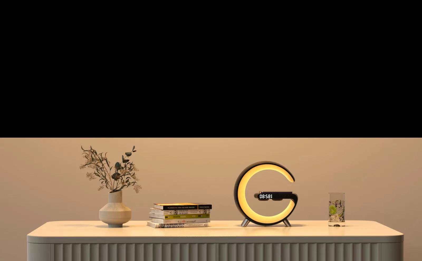 G Shaped LED Lamp and Bluetooth Speaker