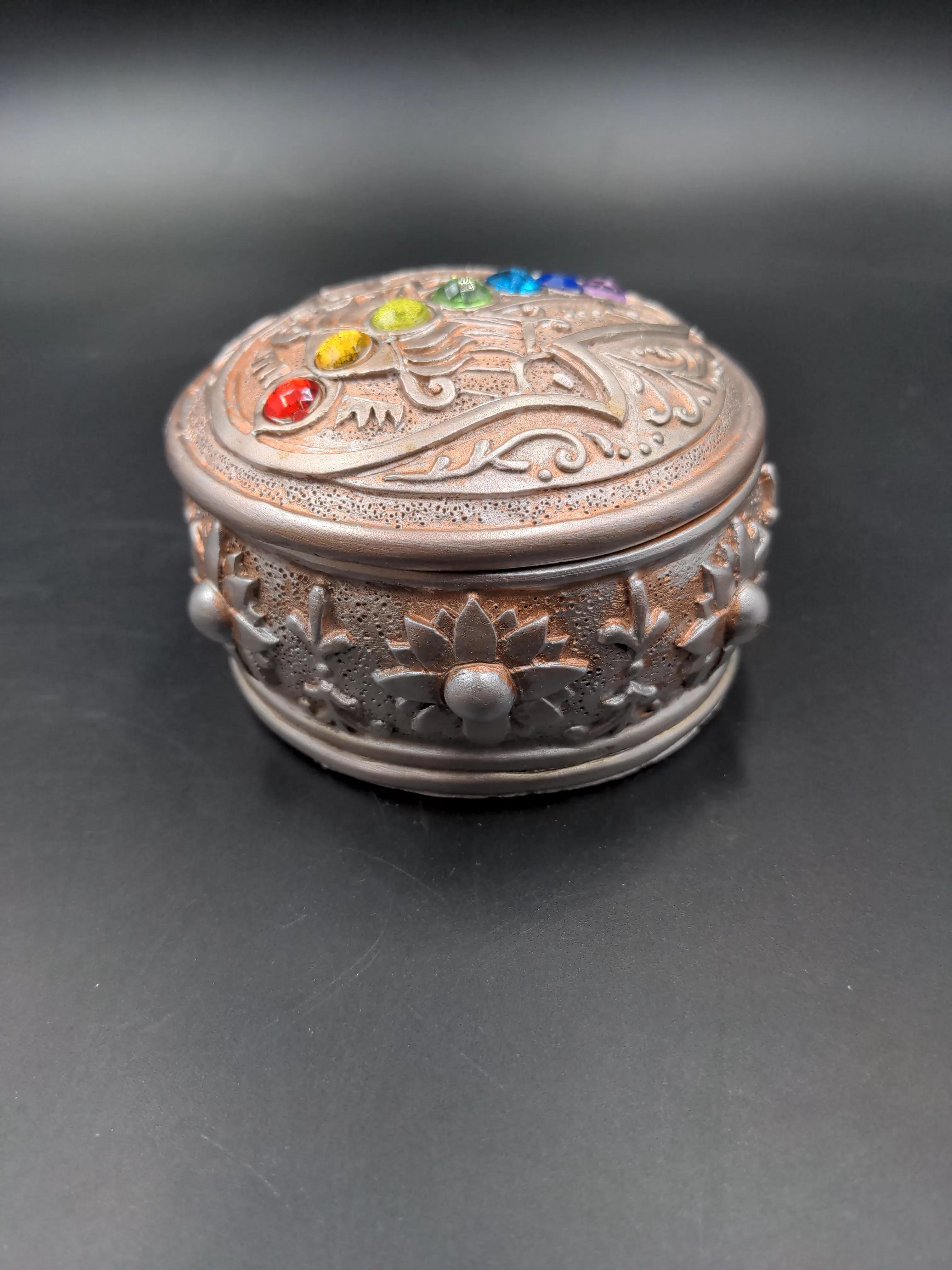 Hamsa Round Stash Box w/ Chakra Jewel Lid | 3.25