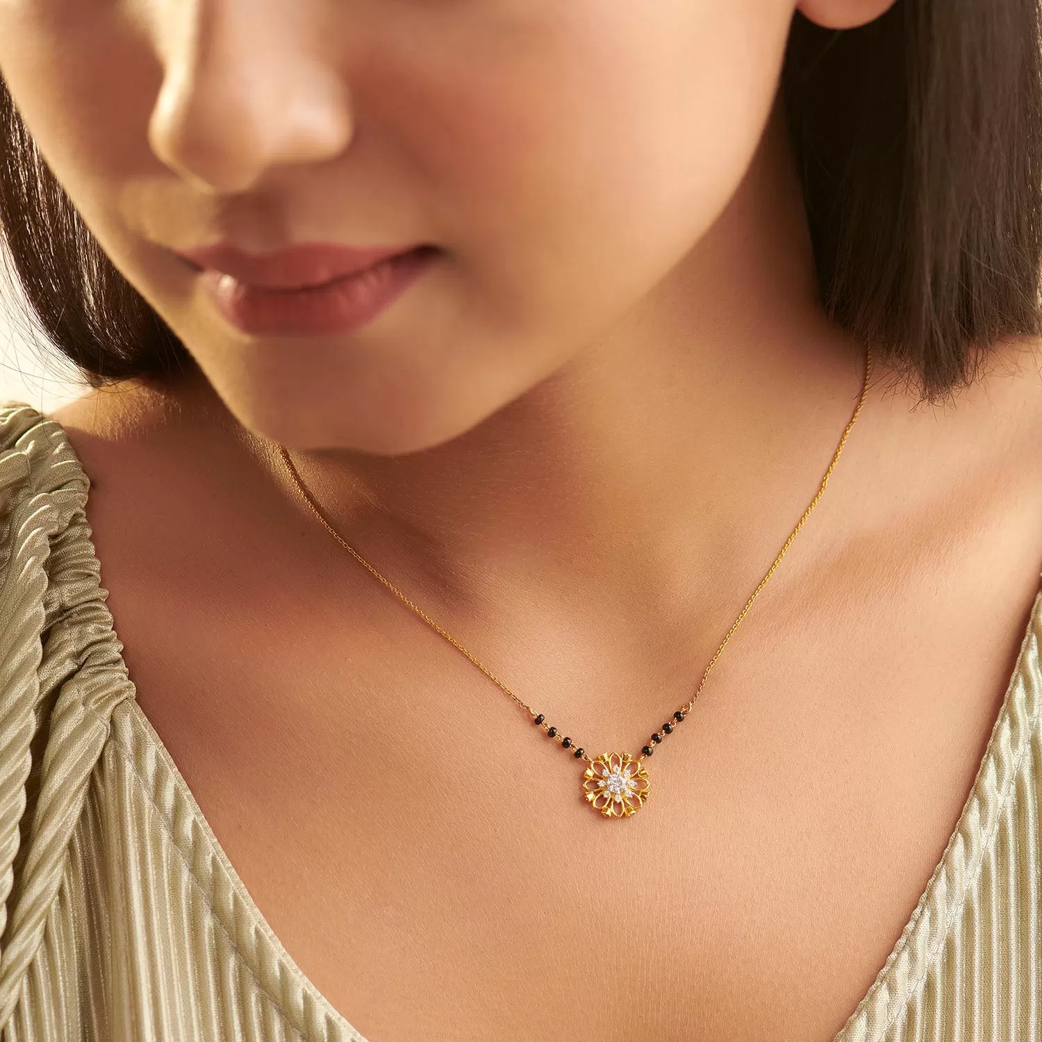 Jula Solitaire Mangalsutra