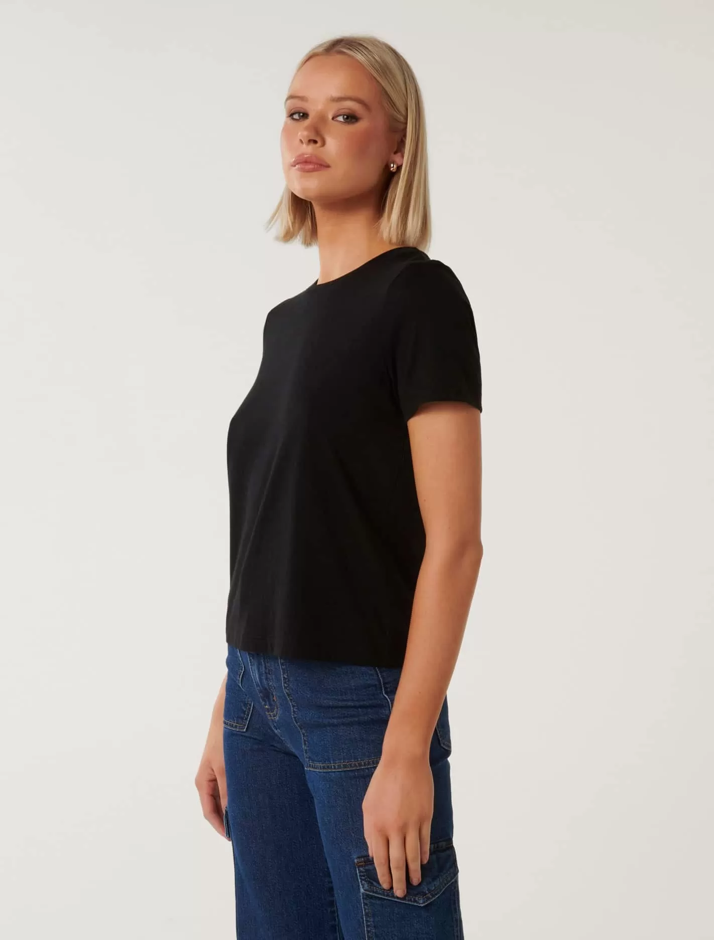 Lara Boxy Crew Neck T-shirt