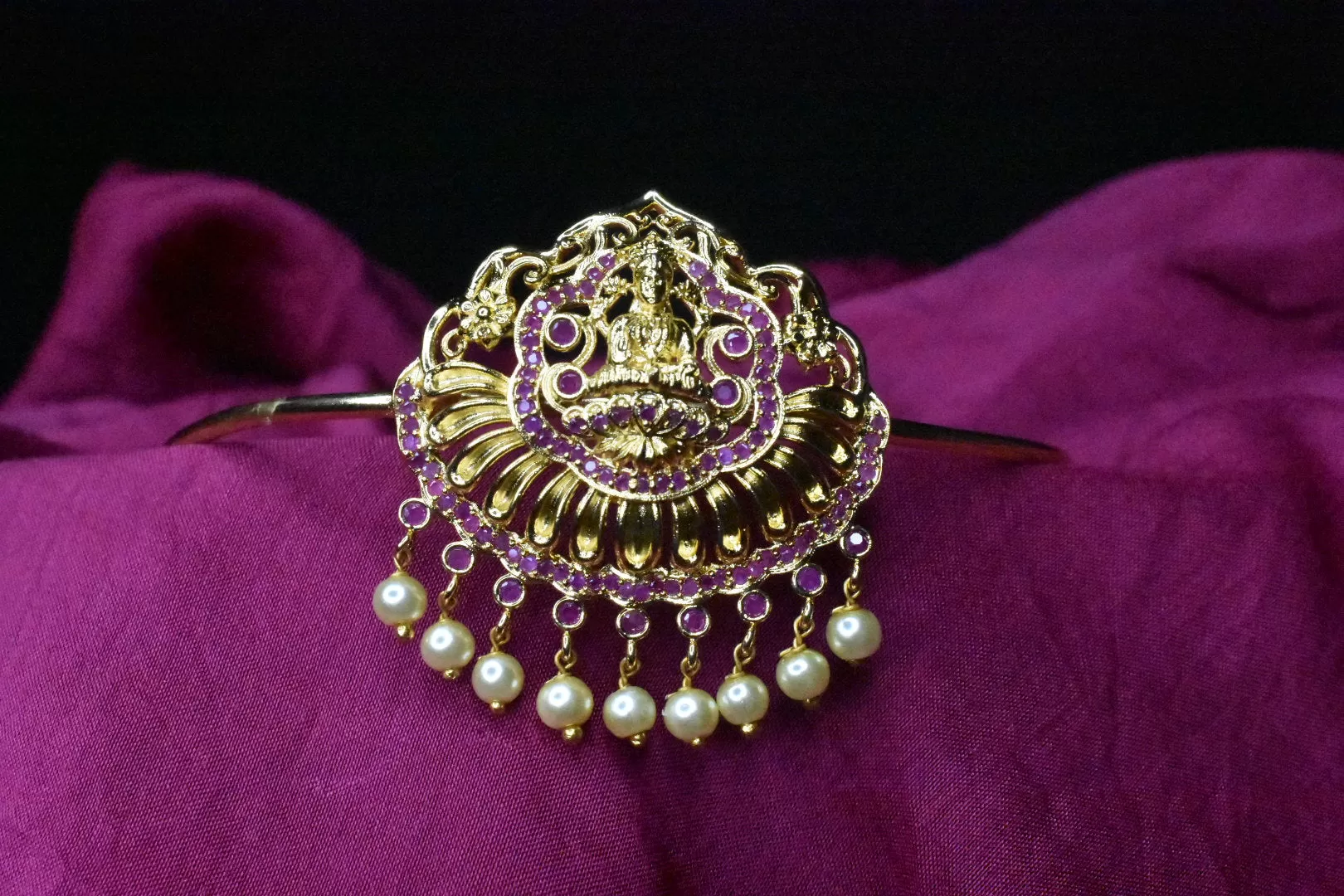 Laxmi Armlet