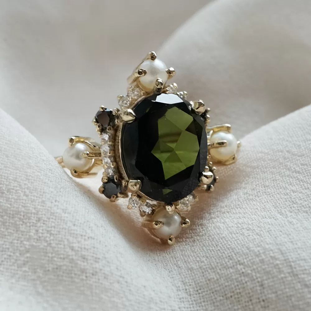 Limited Edition: Green Tourmaline Elsa Black & White Diamond Pearl Ring