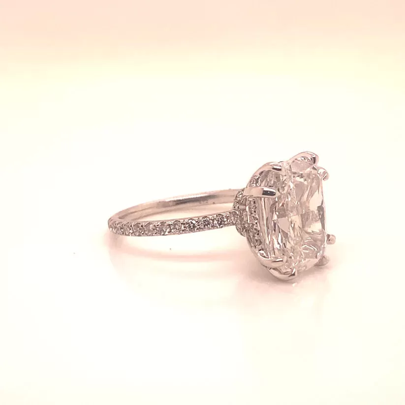 LUCIANA 3 Carat Emerald Cut Lab Grown Diamond Engagement Ring.SideStones. IGI Certified