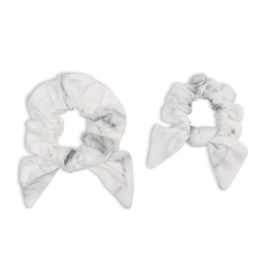 Lulujo Marble Mommy   Me Scrunchies