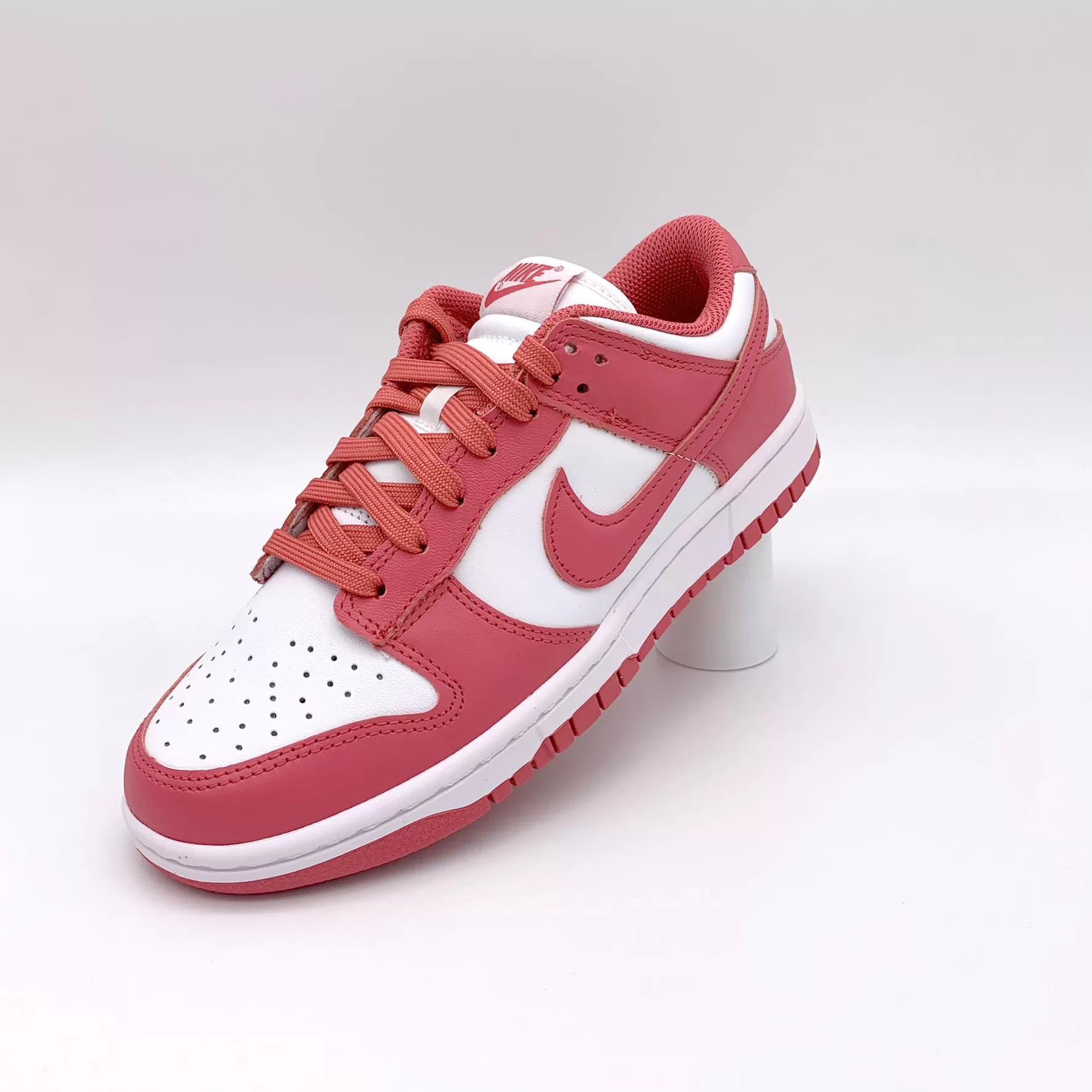 Nike Dunk Low Archeo Pink