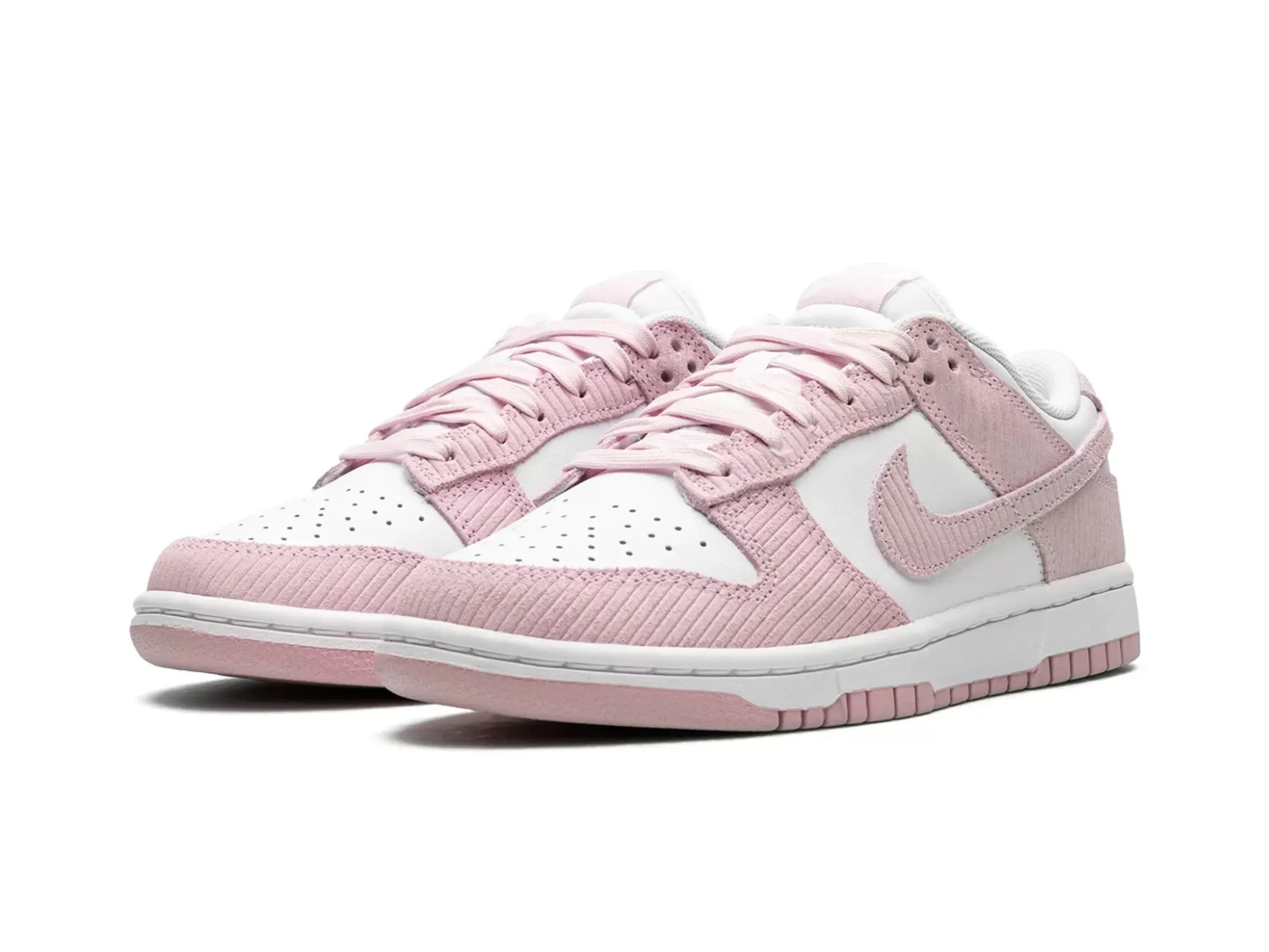 Nike Dunk Low "Pink Corduroy"