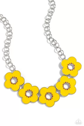 Paparazzi Cartoon Couture Yellow Necklace & Earring Set