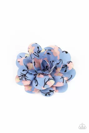 Paparazzi Springtime Eden - Blue Hair Clip