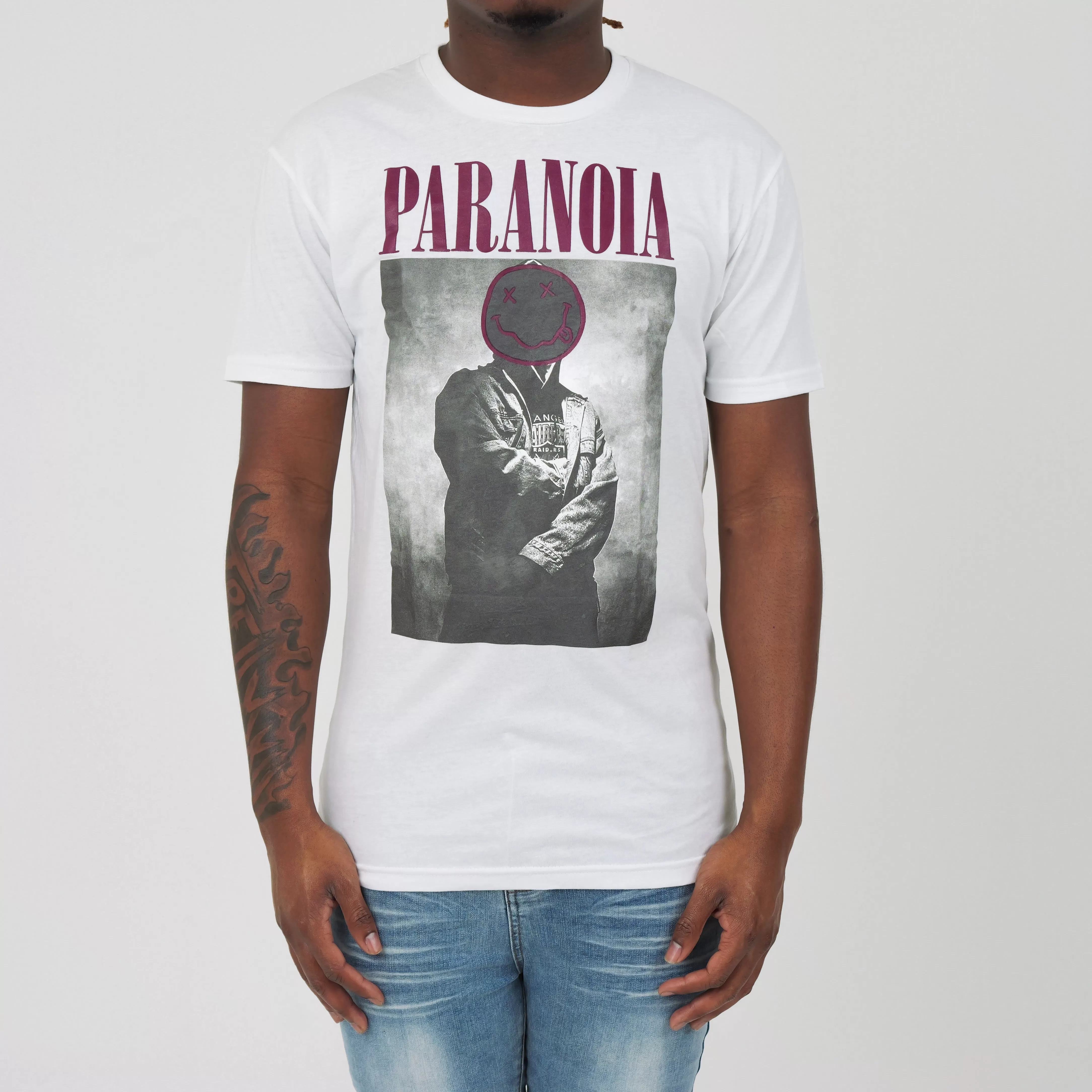 PARANOIA TEE WHITE/BURGUNDY