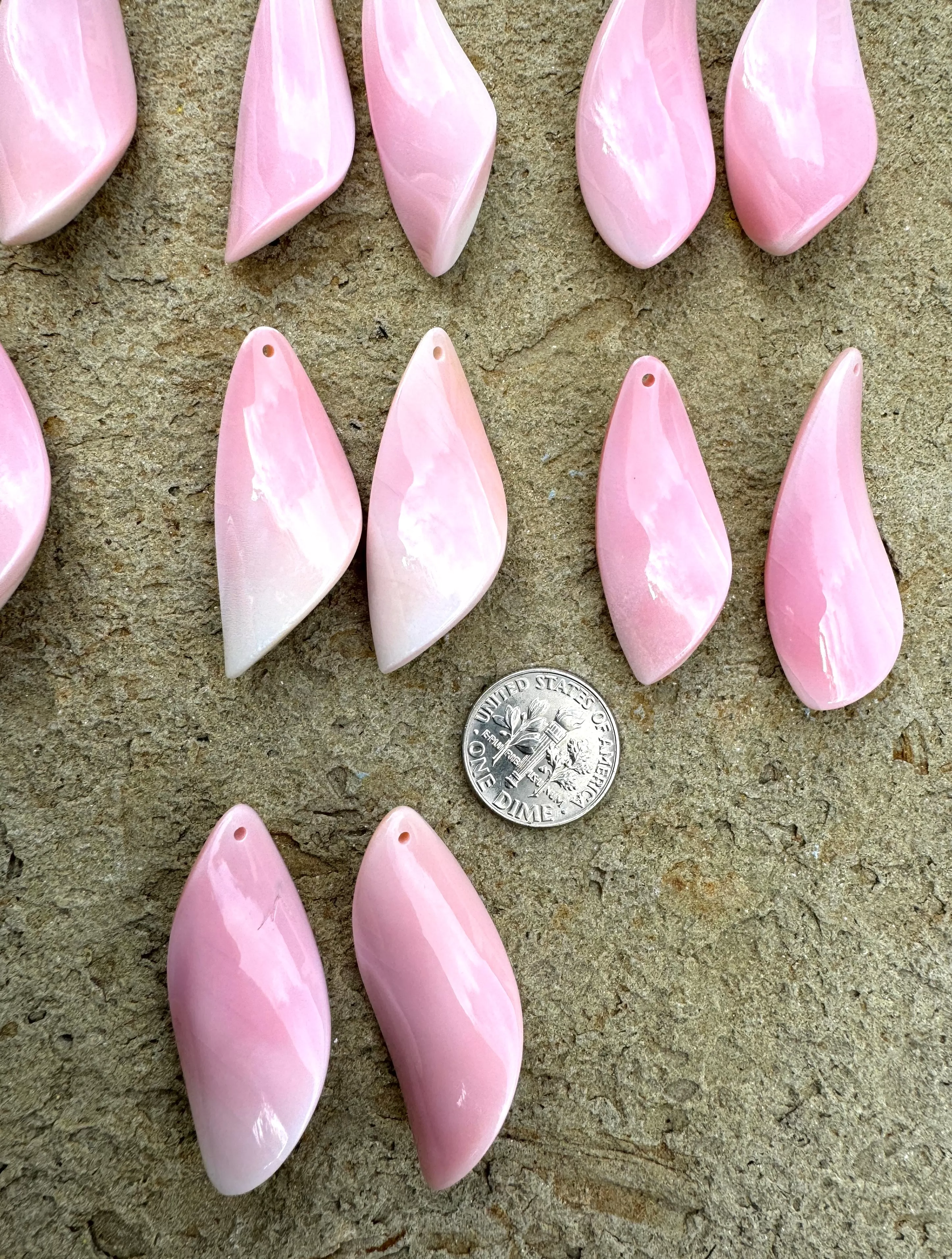 Pink Queen Conch Shell Matching Twist Earring Bead Pairs 16x40mm, One Pair/2 Beads