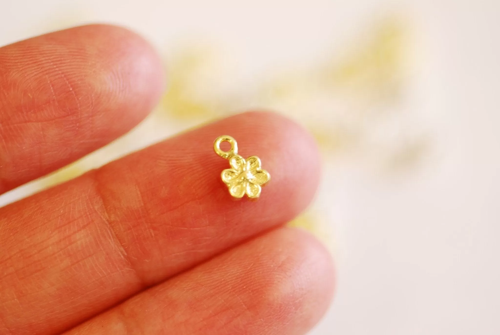 Small Flower Charm 925 Sterling Silver or 18k Gold Plated Flower Daisy Charm 7mm Floral Dandelion Flower with Petals Pendant