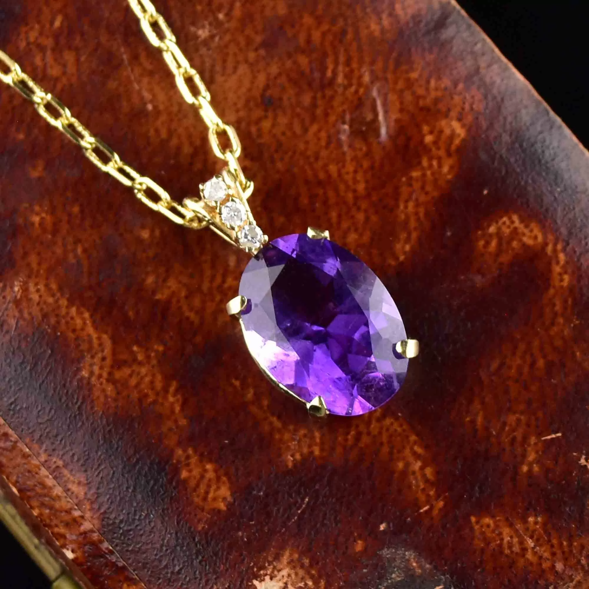 Vintage 14K Gold Diamond Amethyst Pendant Necklace