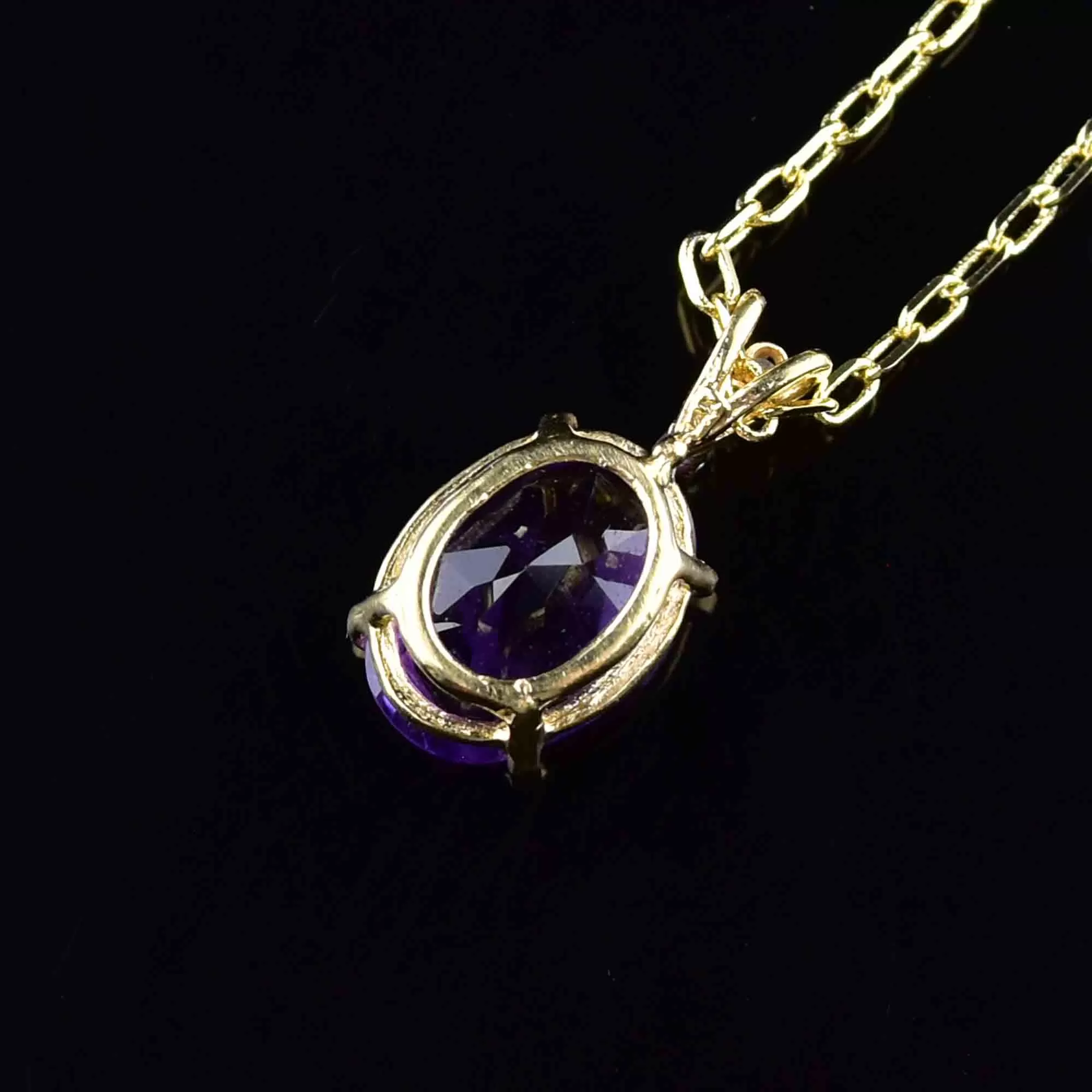 Vintage 14K Gold Diamond Amethyst Pendant Necklace